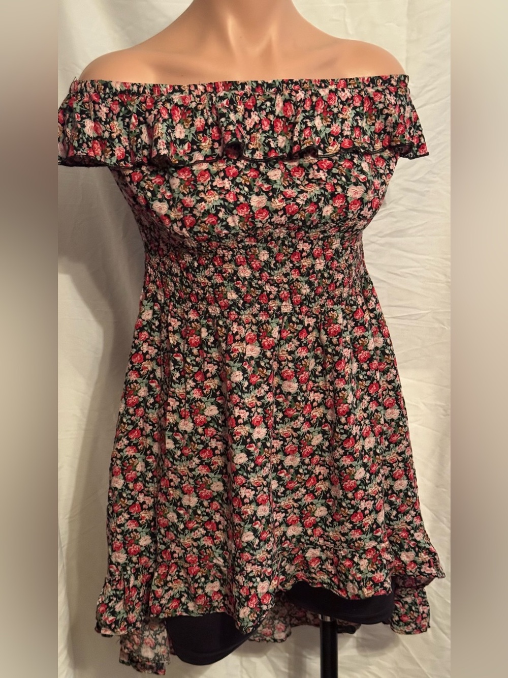 Y2K Floral Off-Shoulder Smocked Hi-Low Sundress - Black with Pink Floral L